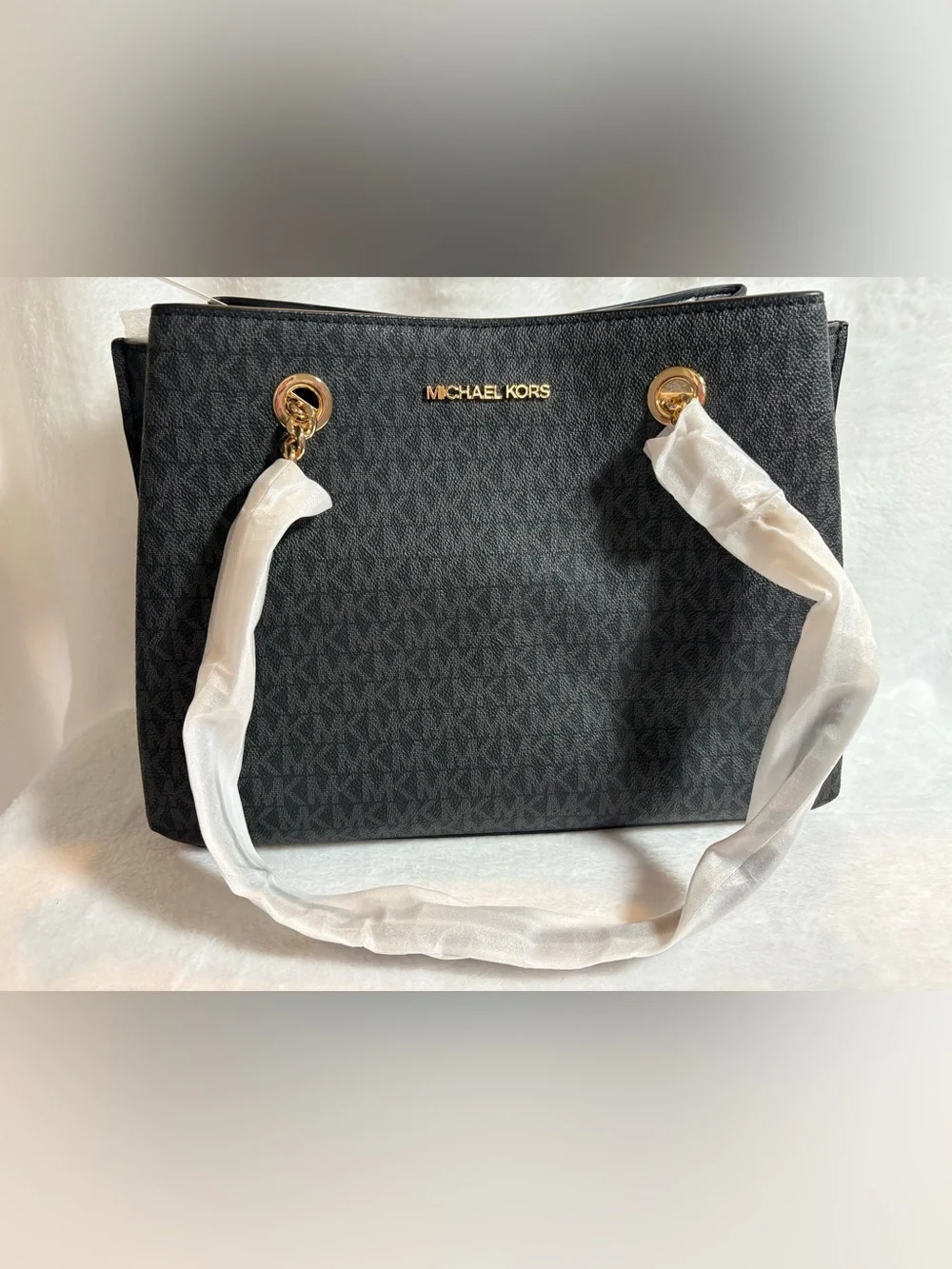 *NWT* MICHAEL KORS Teagen Large Long Drop Satchel- Black